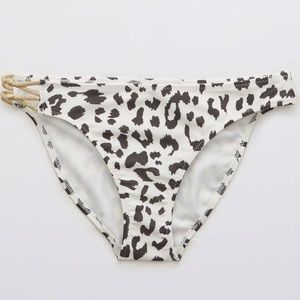NEW Aerie B&W Leopard Bikini Bottom